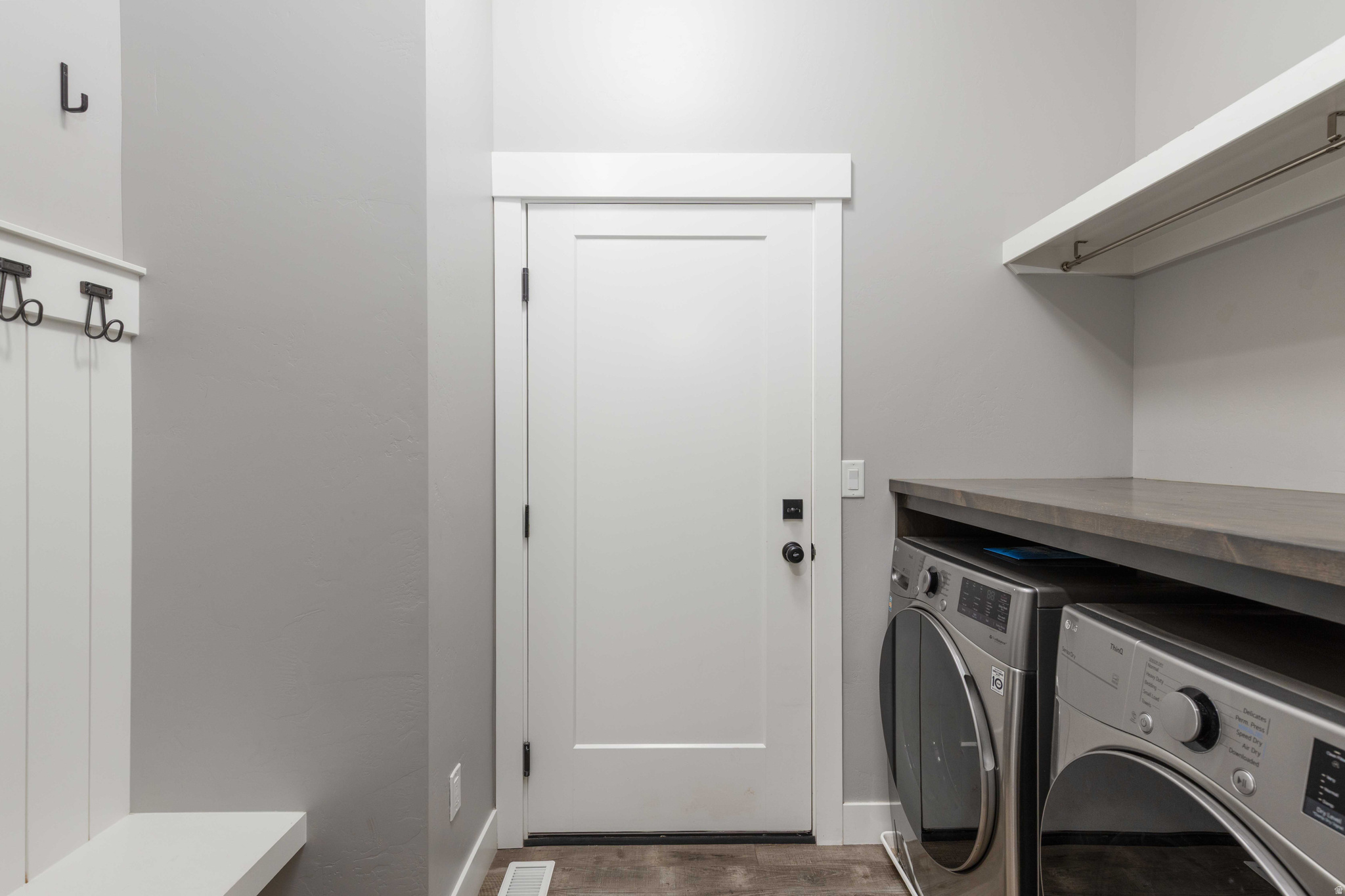 3568 N ELKRIDGE TRL
