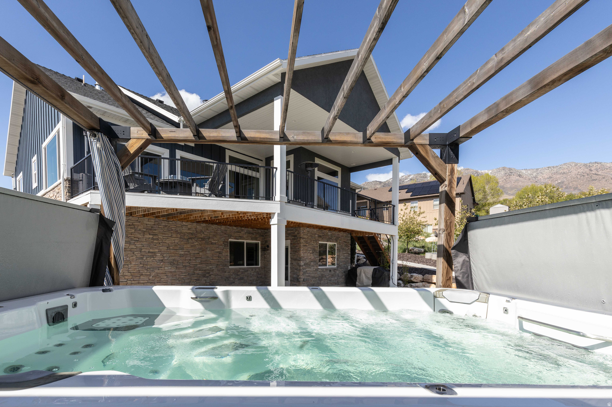 3568 N ELKRIDGE TRL