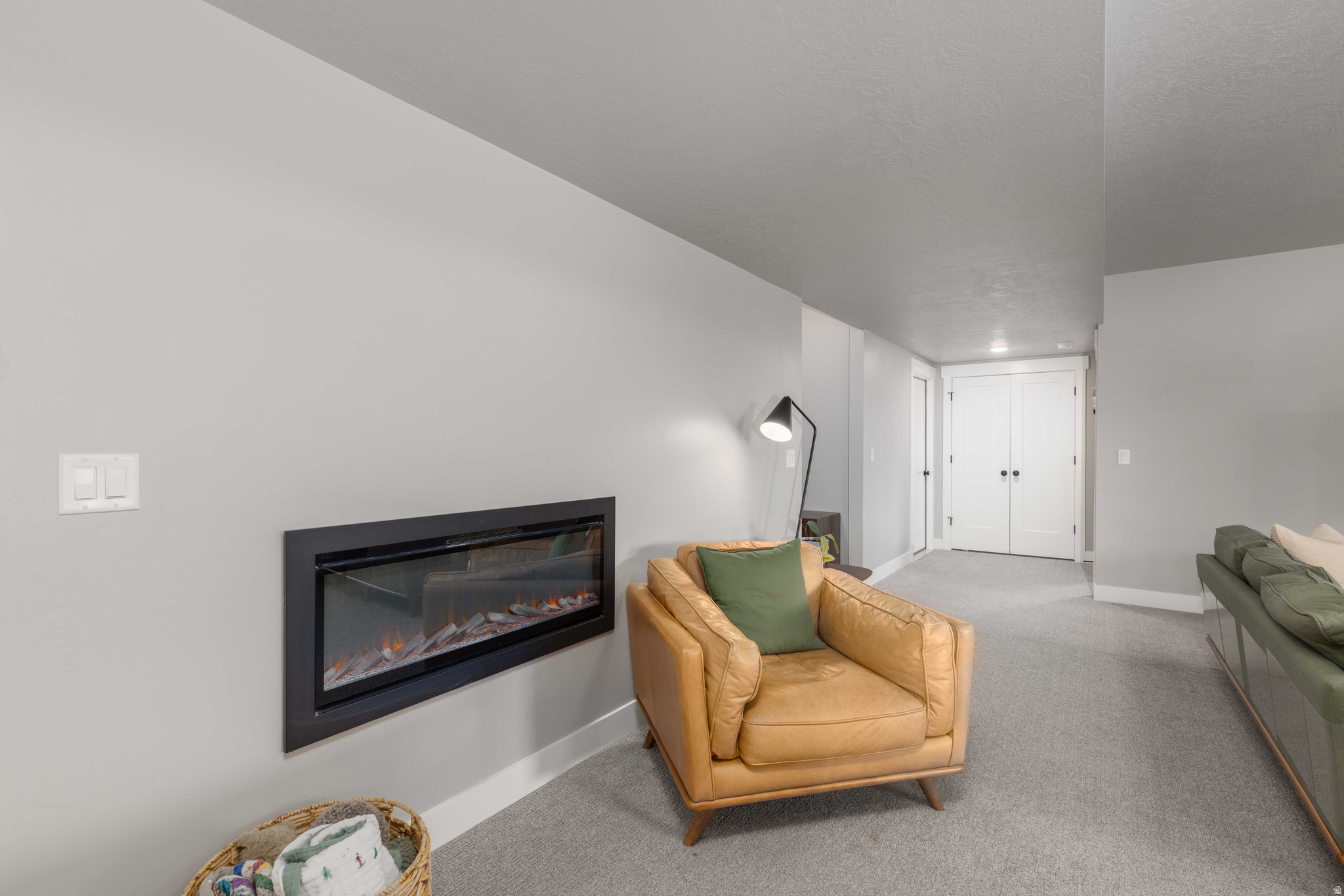 3568 N ELKRIDGE TRL