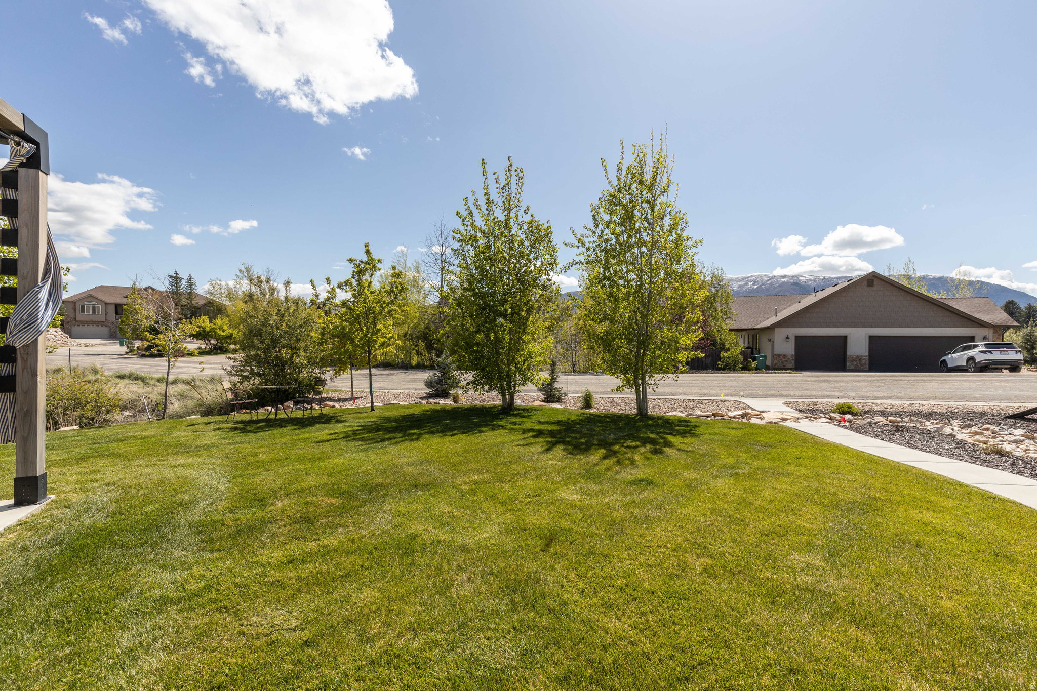 3568 N ELKRIDGE TRL