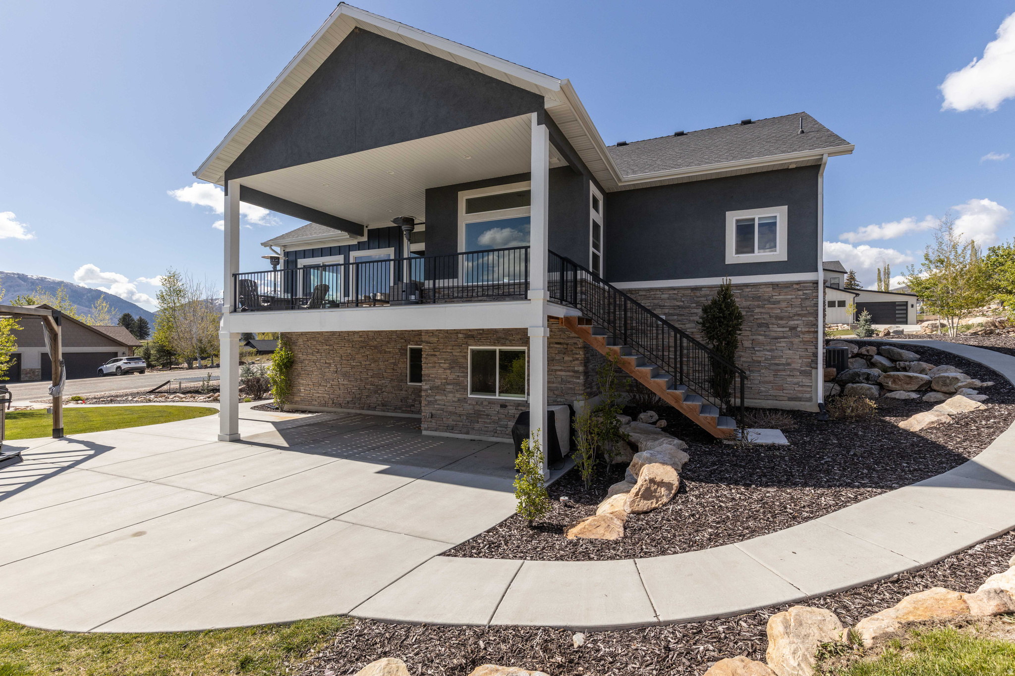 3568 N ELKRIDGE TRL