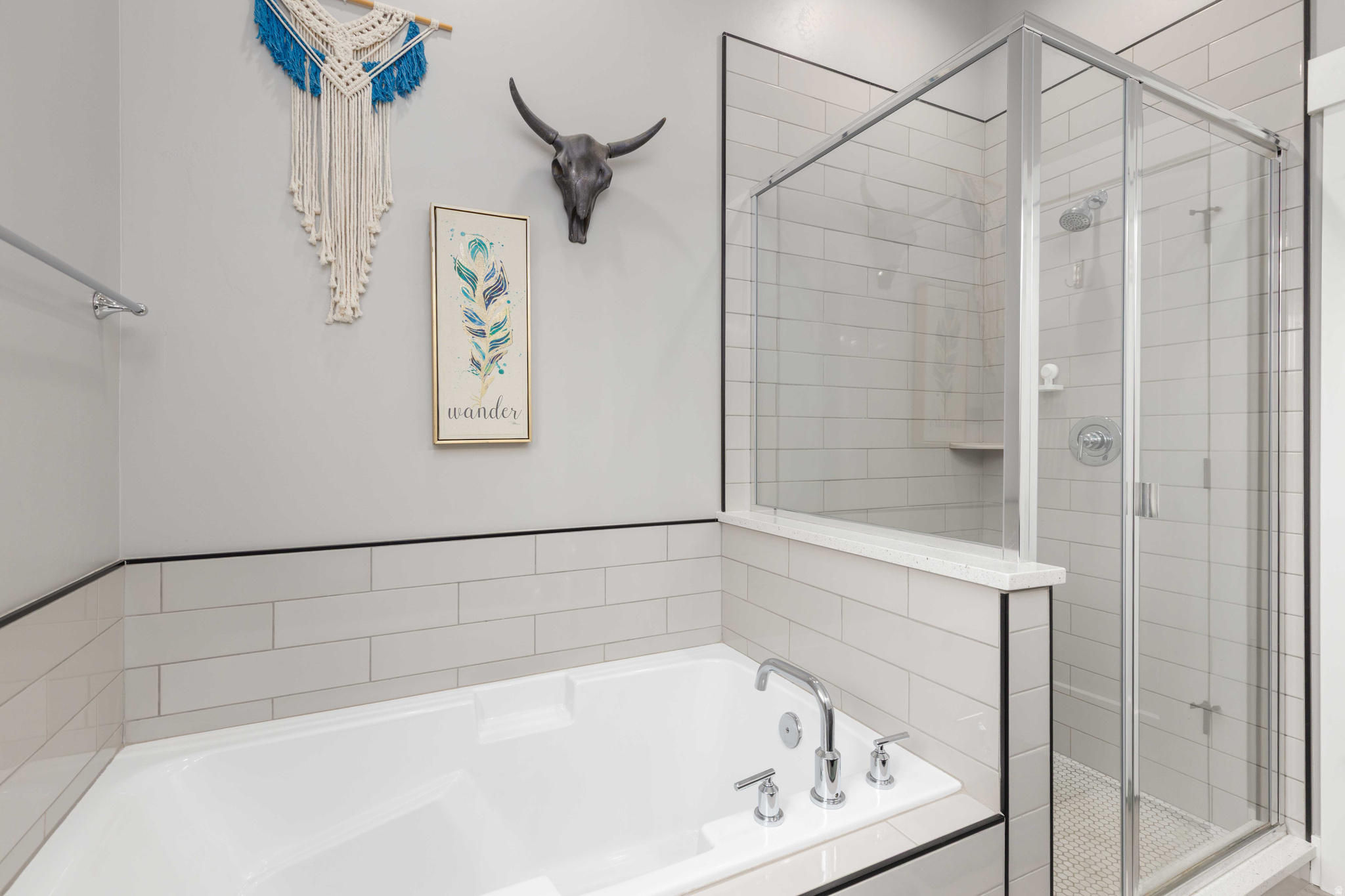3568 N ELKRIDGE TRL