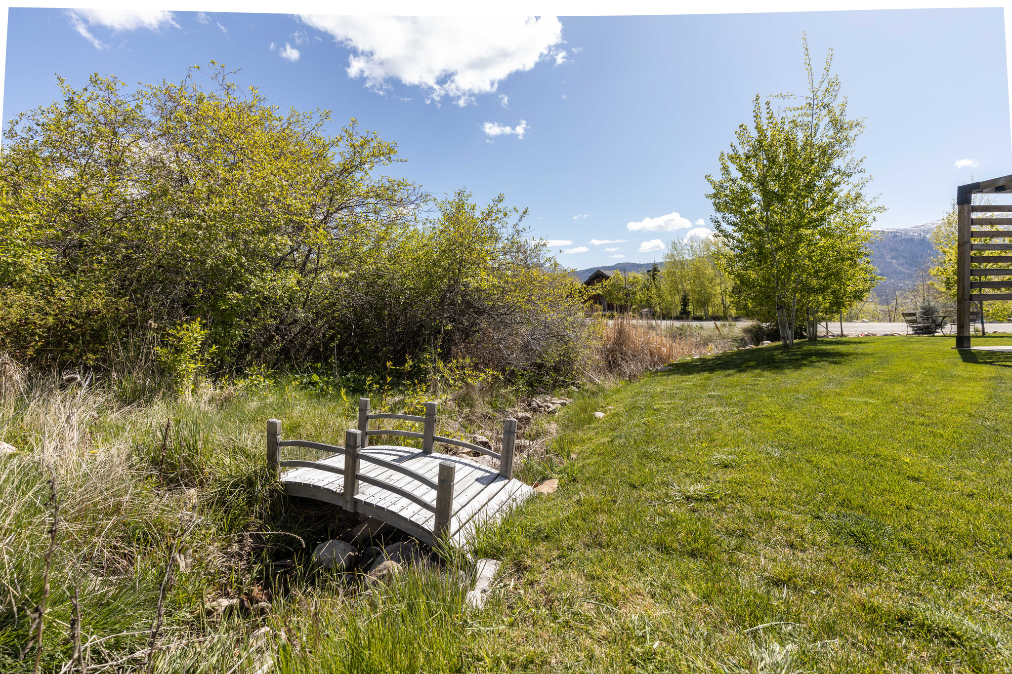 3568 N ELKRIDGE TRL