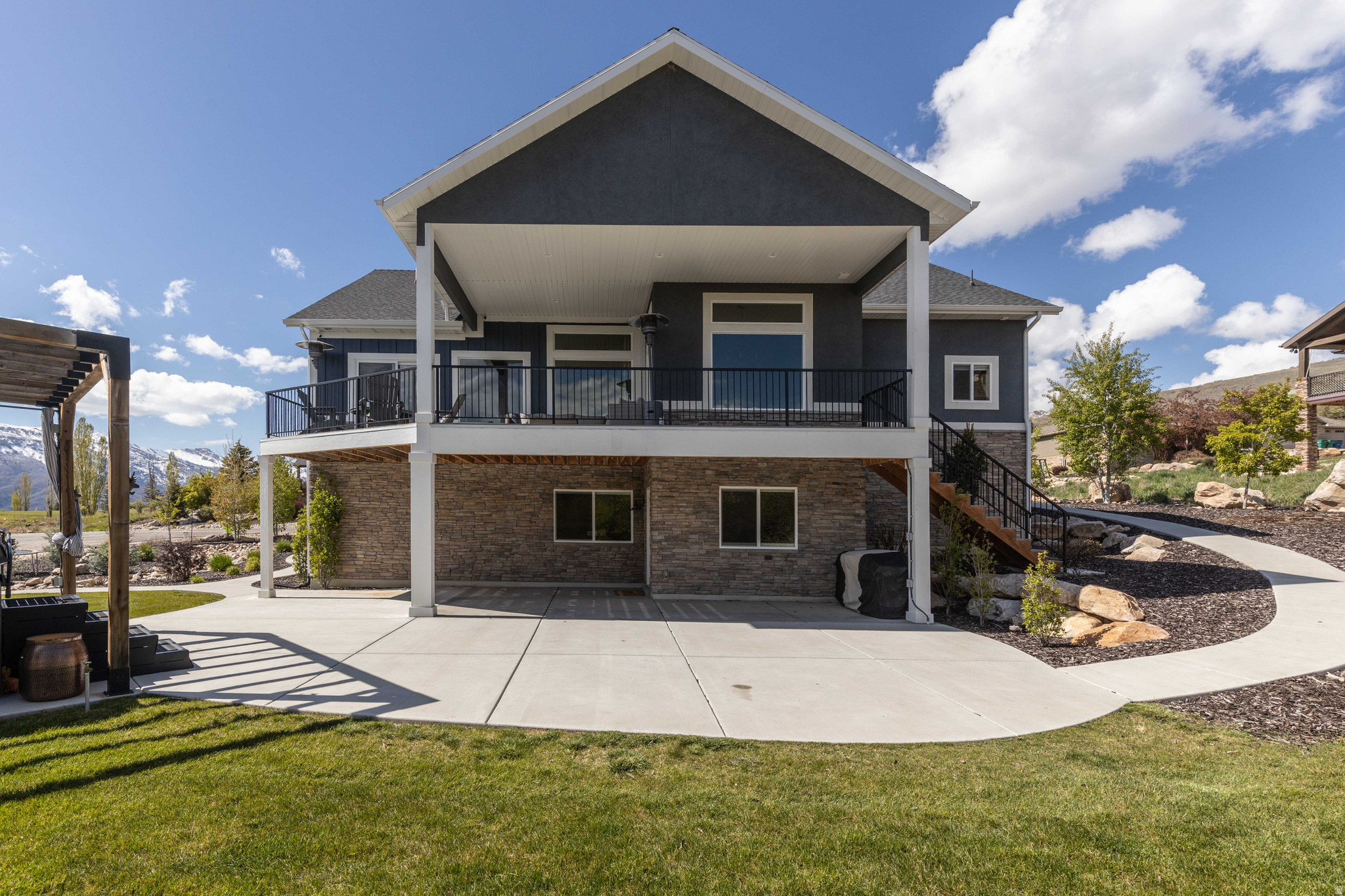 3568 N ELKRIDGE TRL