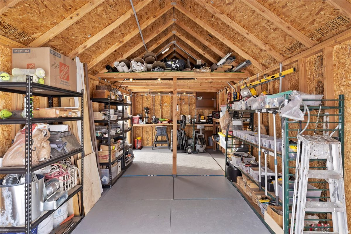 13149 E PINE CANYON RD