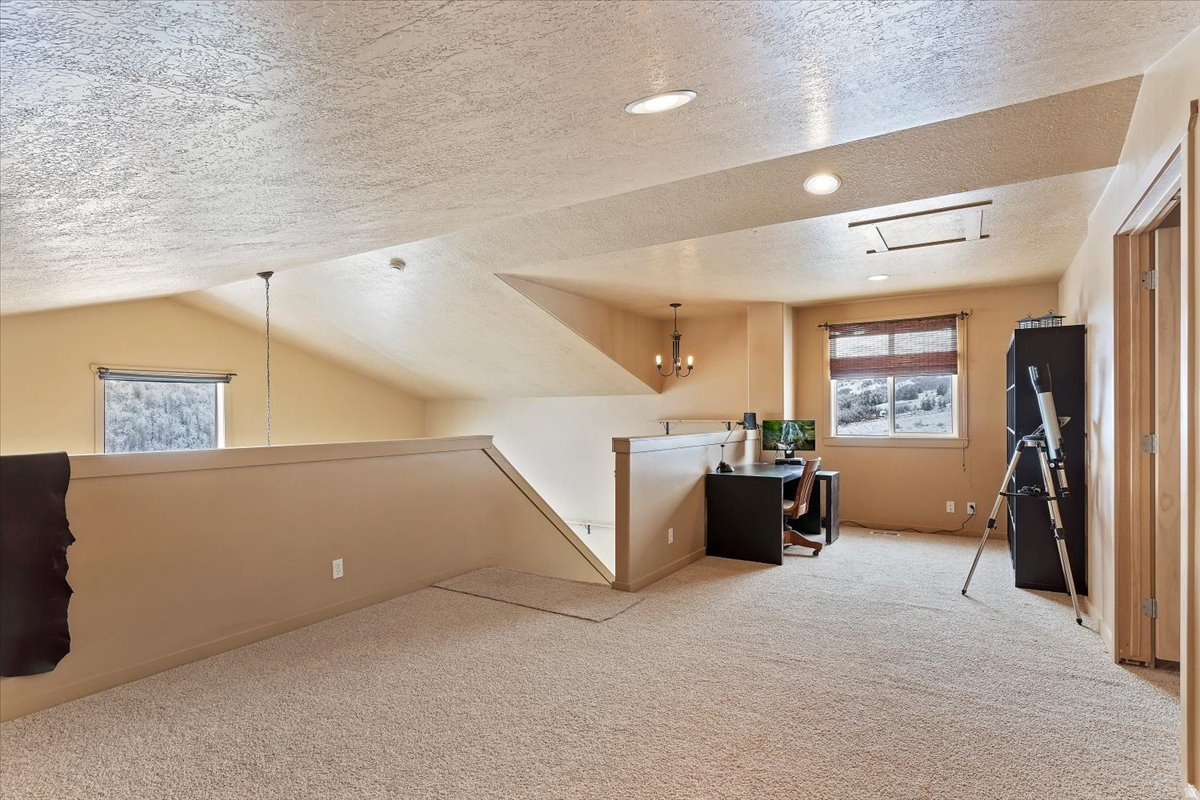 13149 E PINE CANYON RD