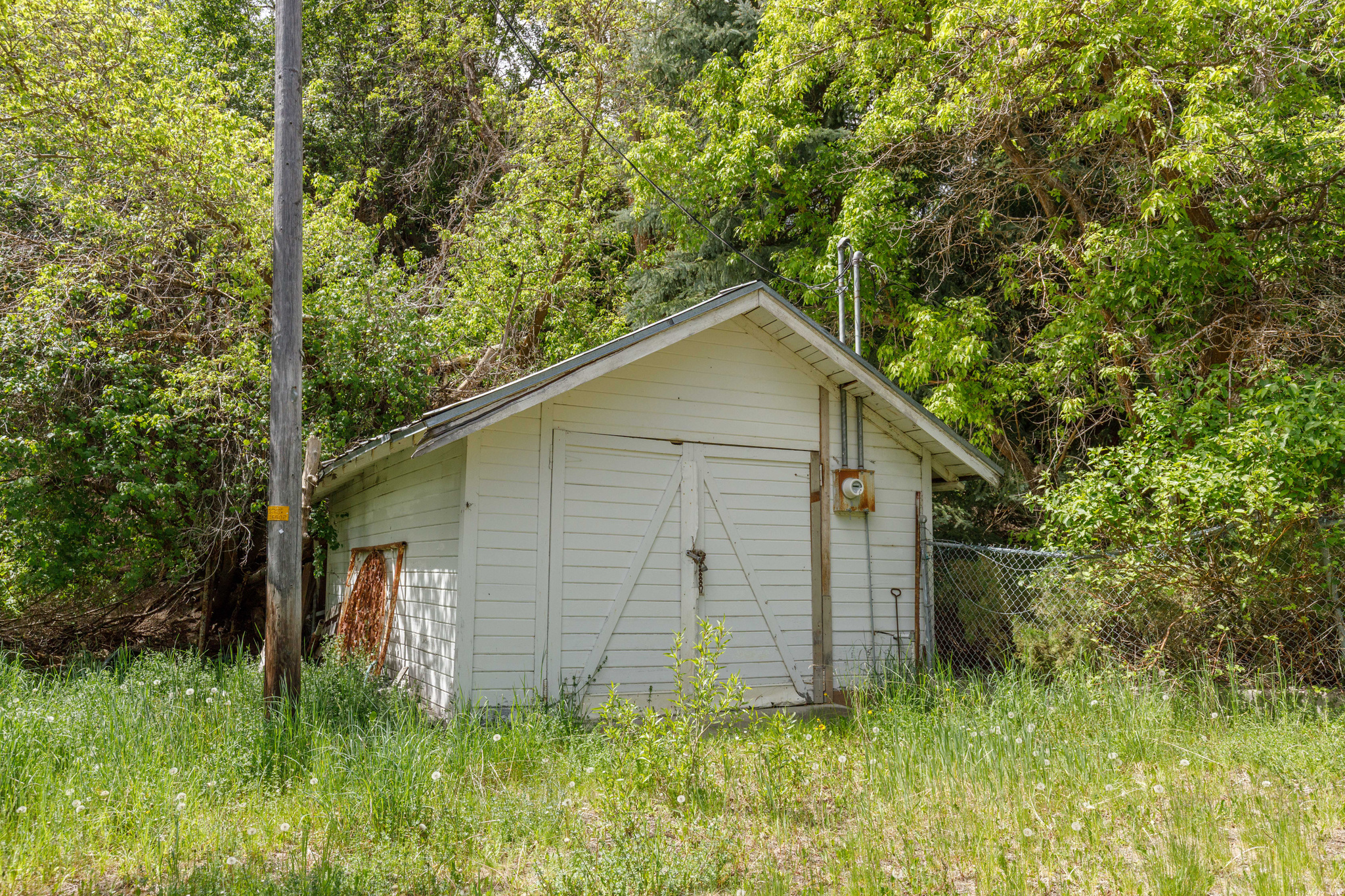 6449 N NORTH FORK RD