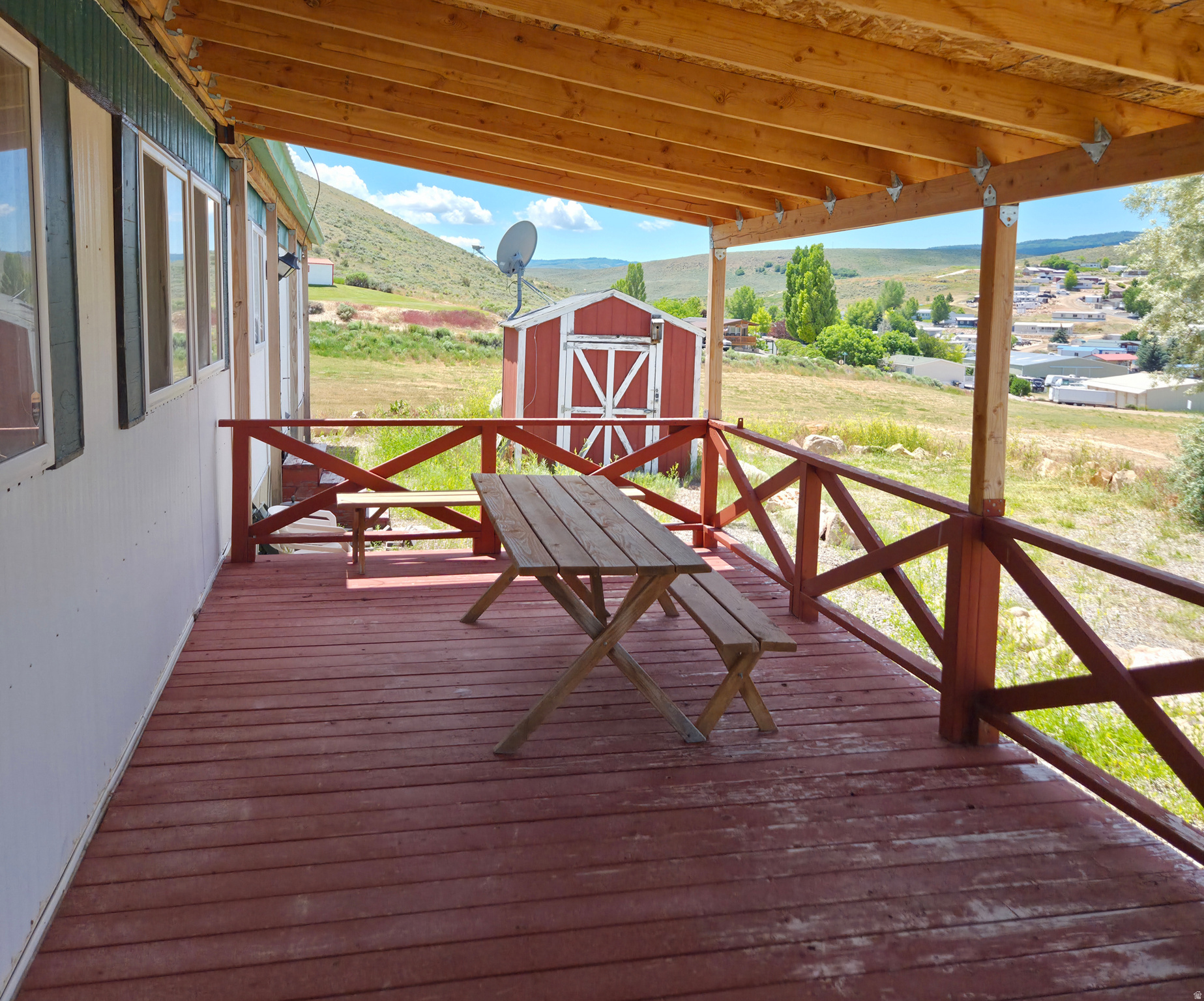 921 E BREEZE WAY #180