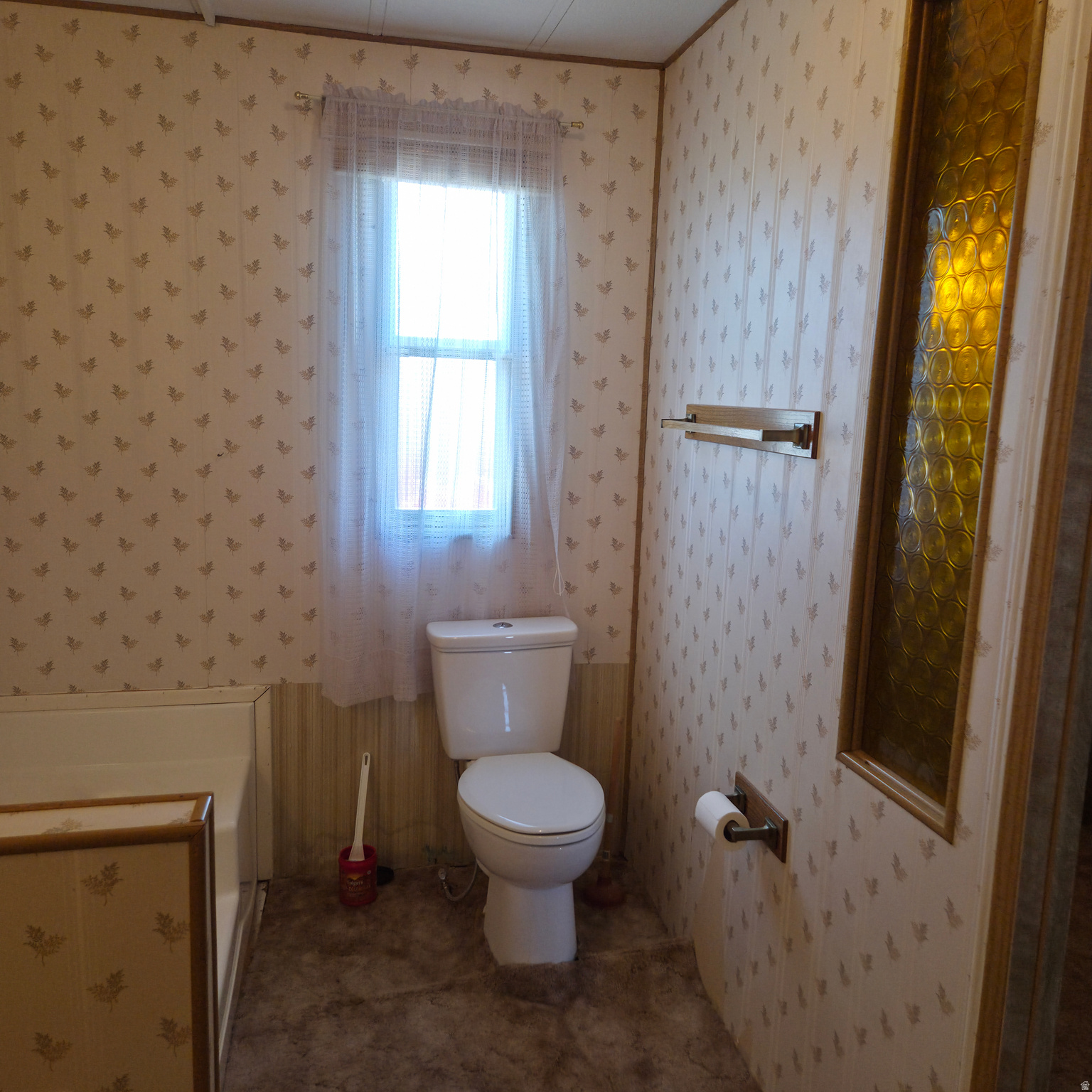 921 E BREEZE WAY #180