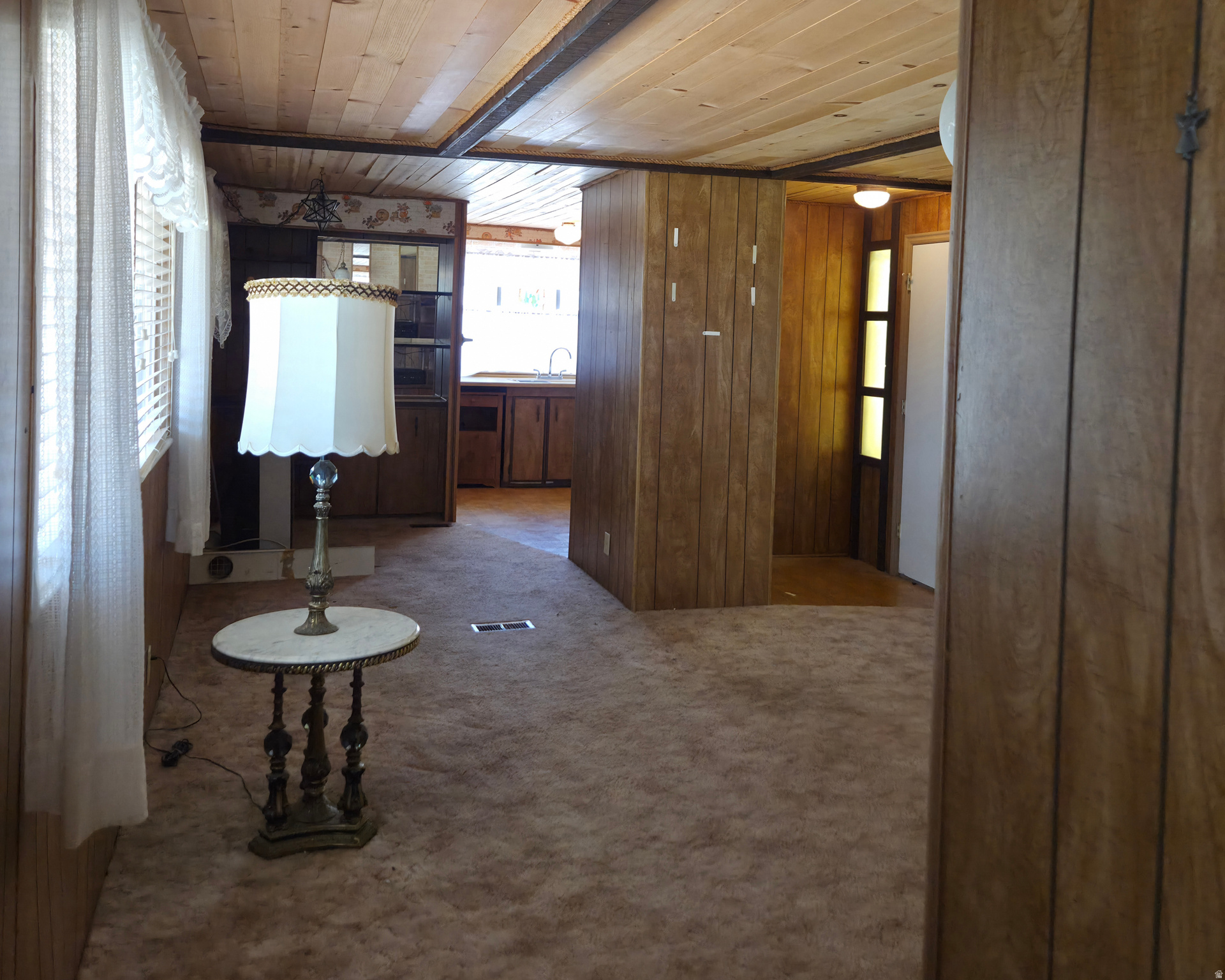 921 E BREEZE WAY #180