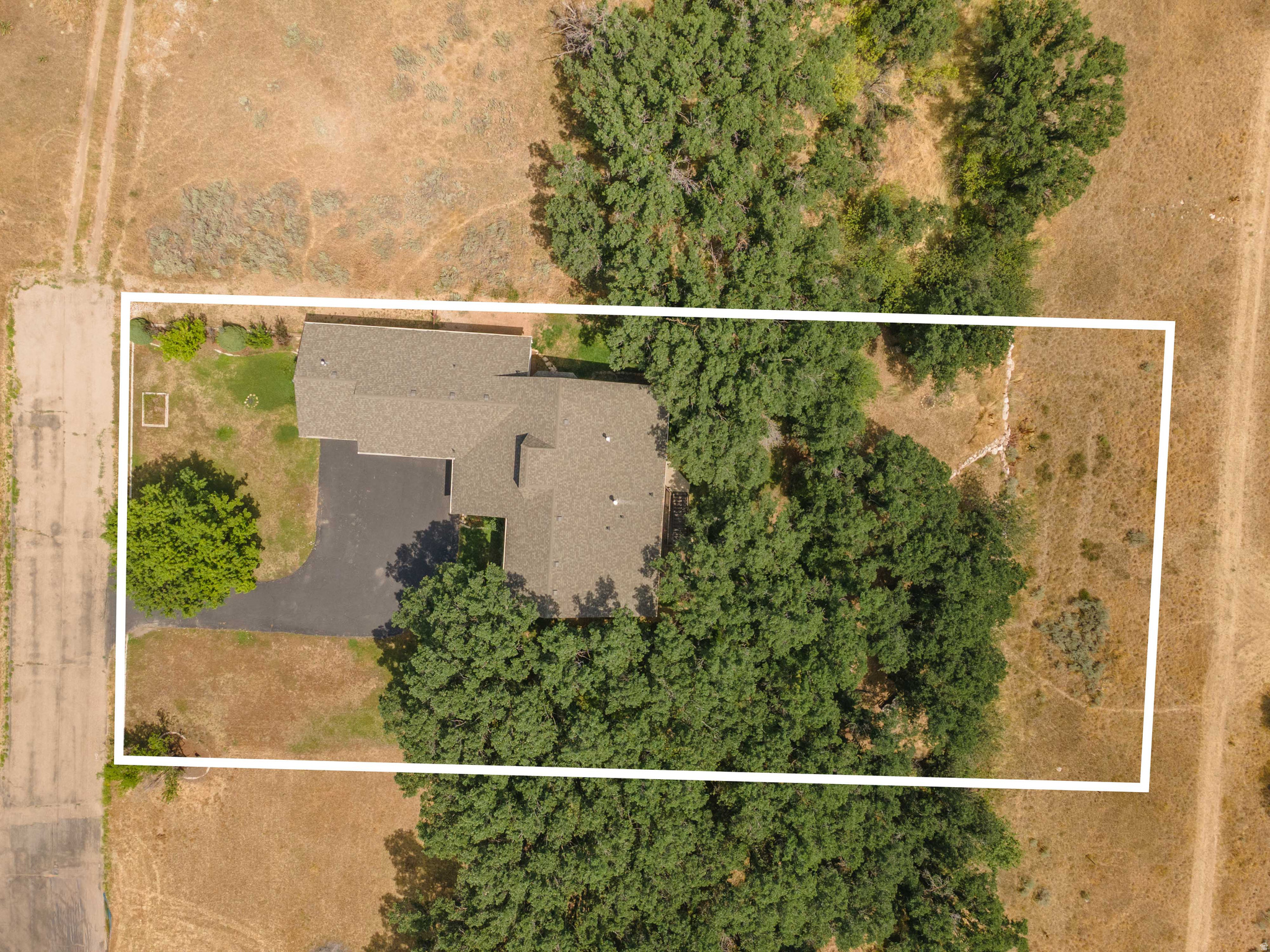3448 N FULLER DR