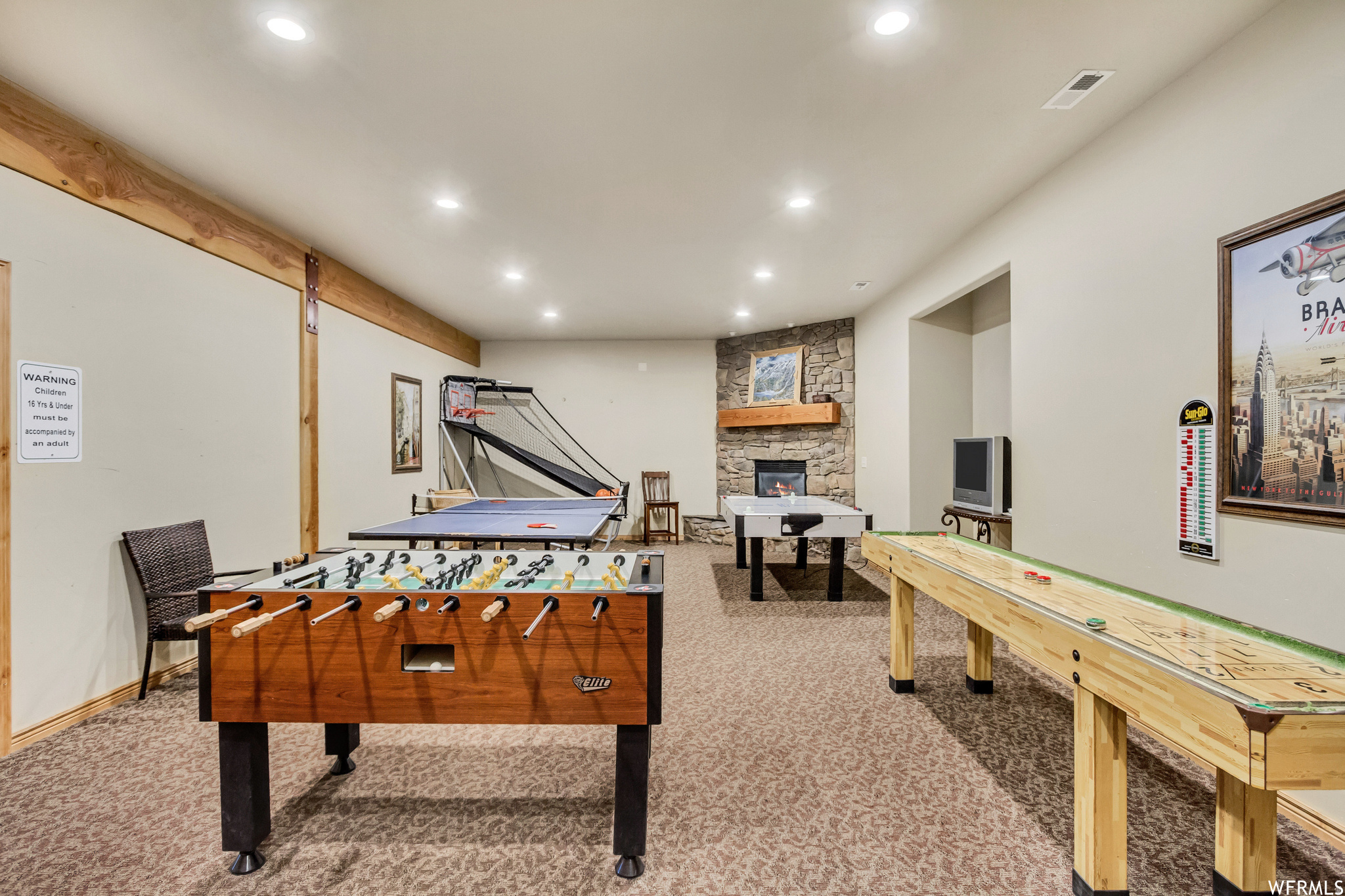 3562 N FOX RUN DR #403