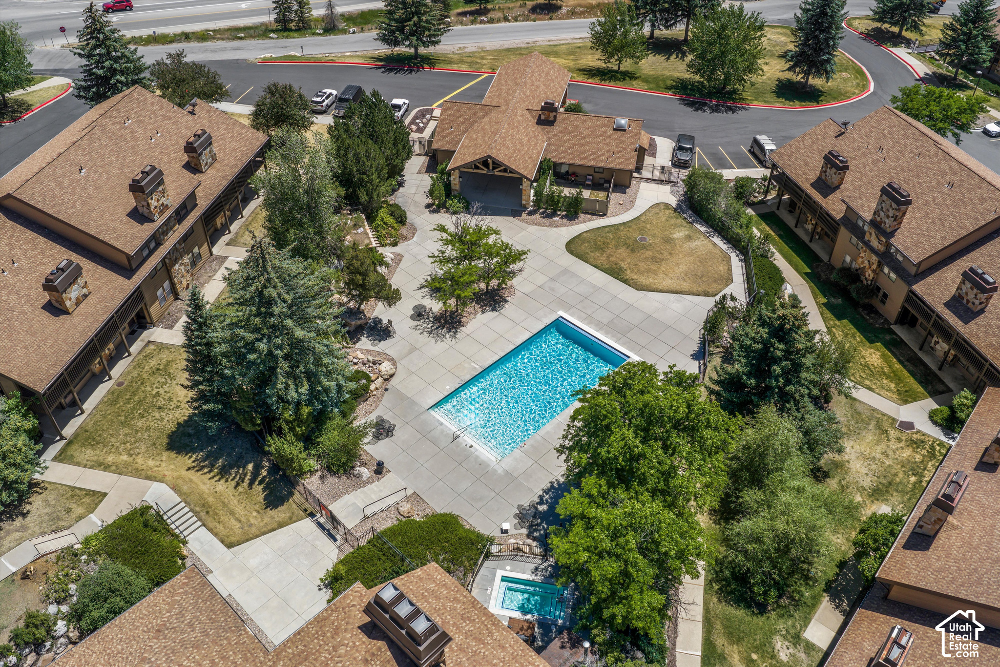 3615 N WOLF LODGE DR #1306