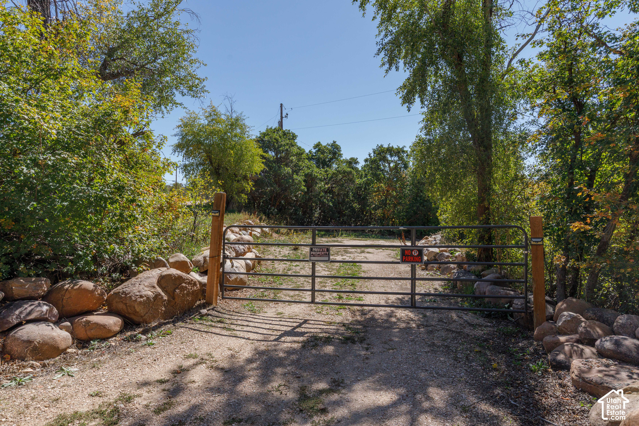 2950 N HIGH AVE Unit: 151