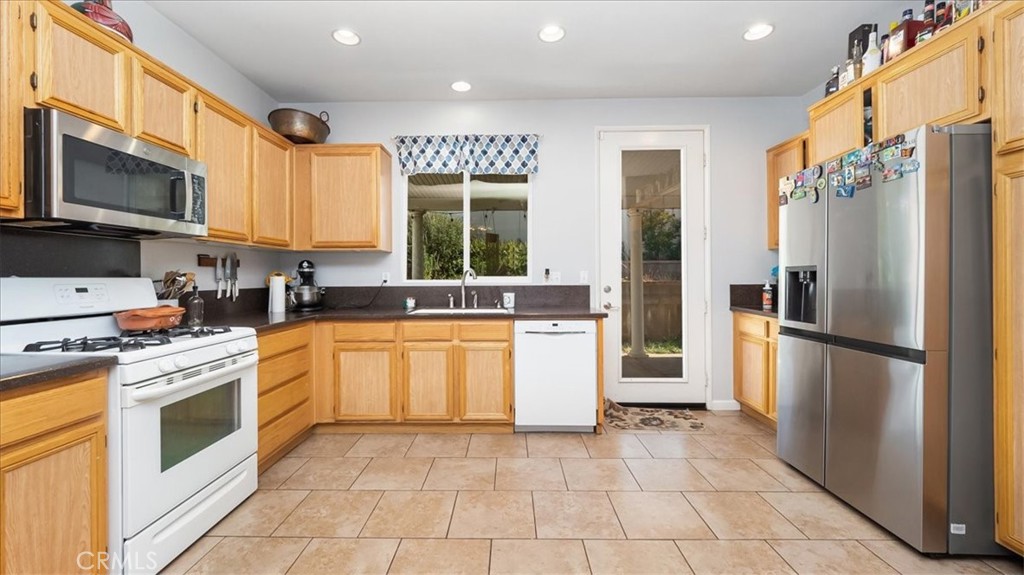 716 Cedar View Drive