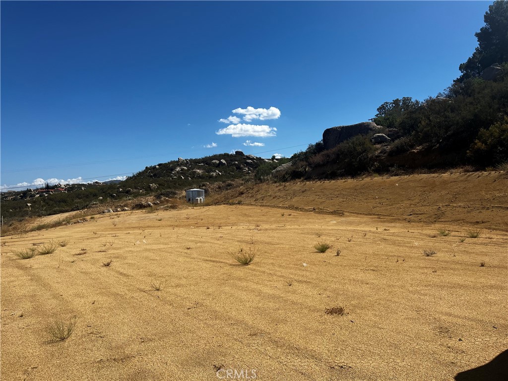 42315 Crazy Horse Canyon Road