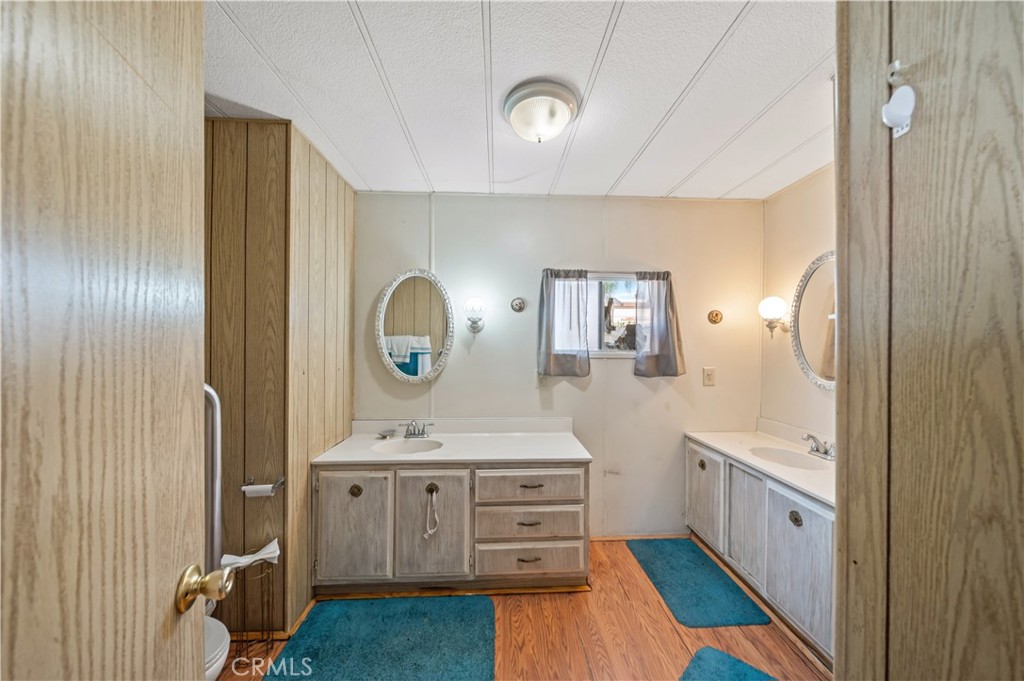 725 W Thornton Avenue 35