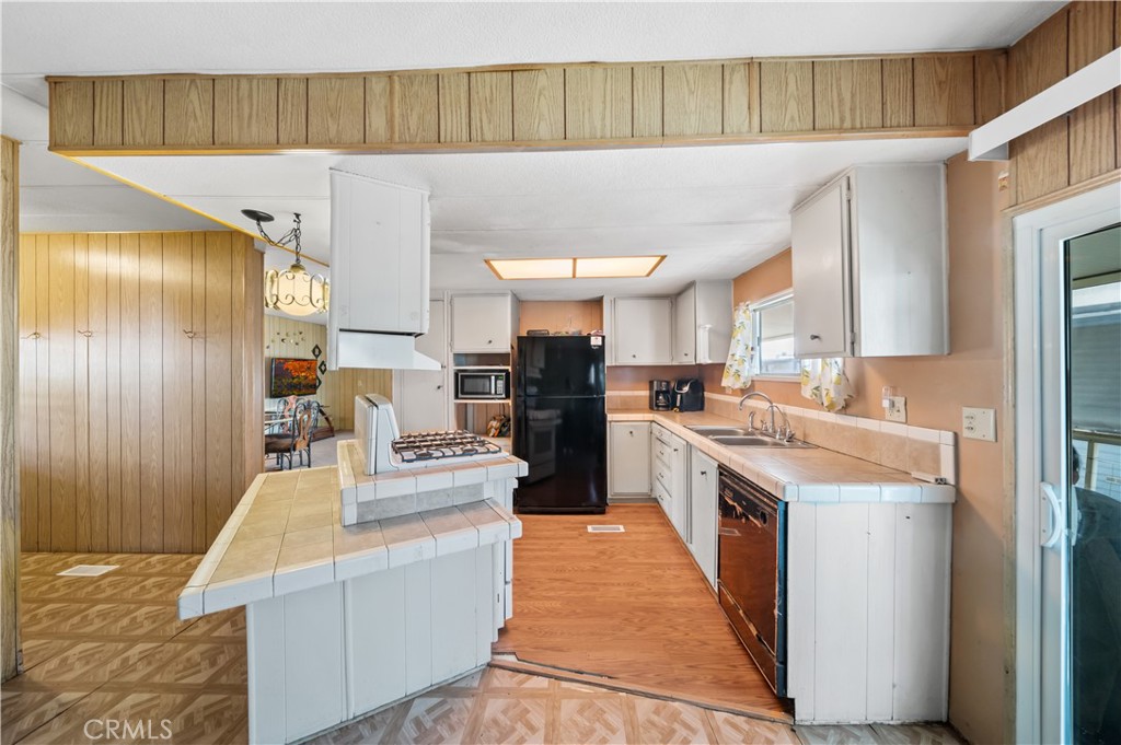 725 W Thornton Avenue 35