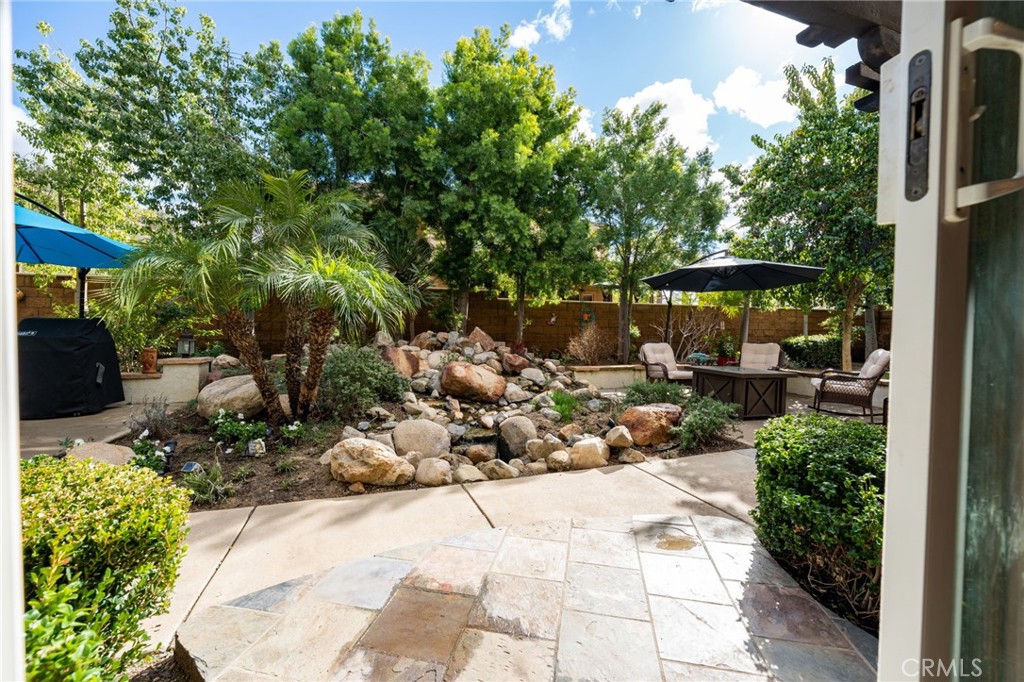 23658 Hollingsworth Drive