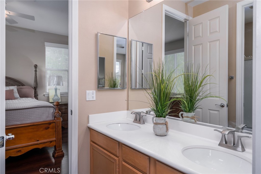 23658 Hollingsworth Drive