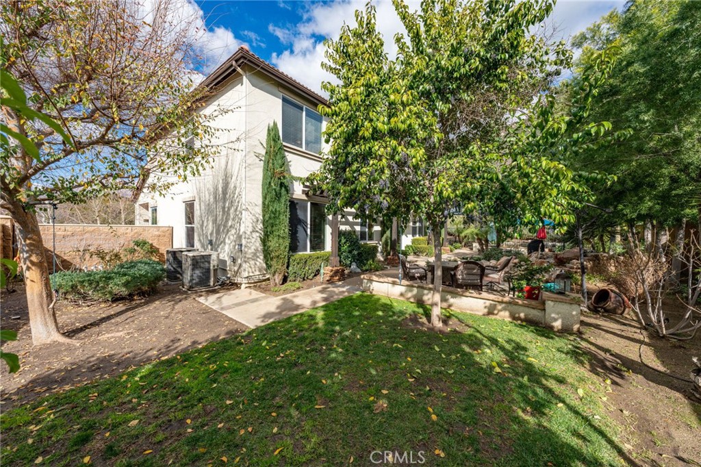 23658 Hollingsworth Drive