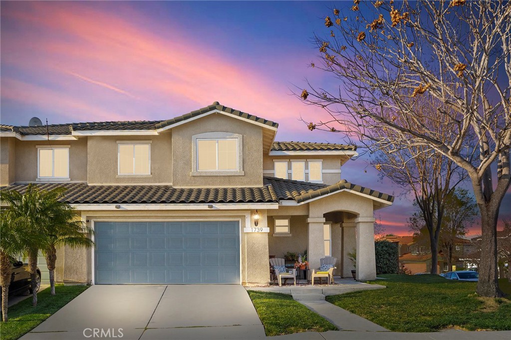 1739 Long Ridge Street