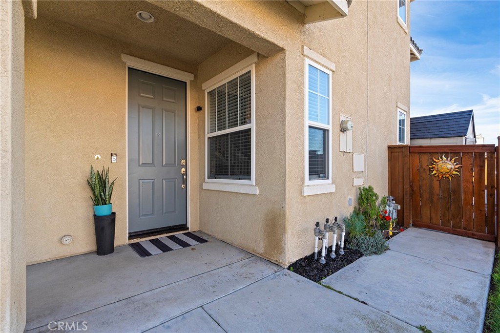 1739 Long Ridge Street