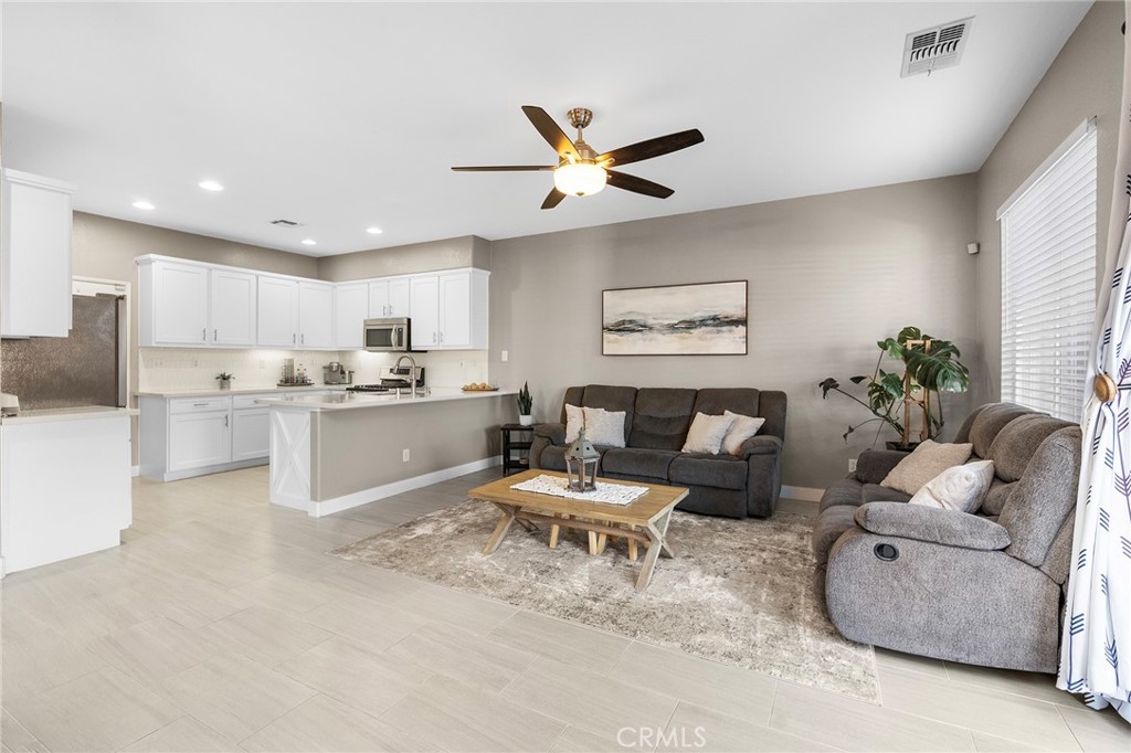 1739 Long Ridge Street