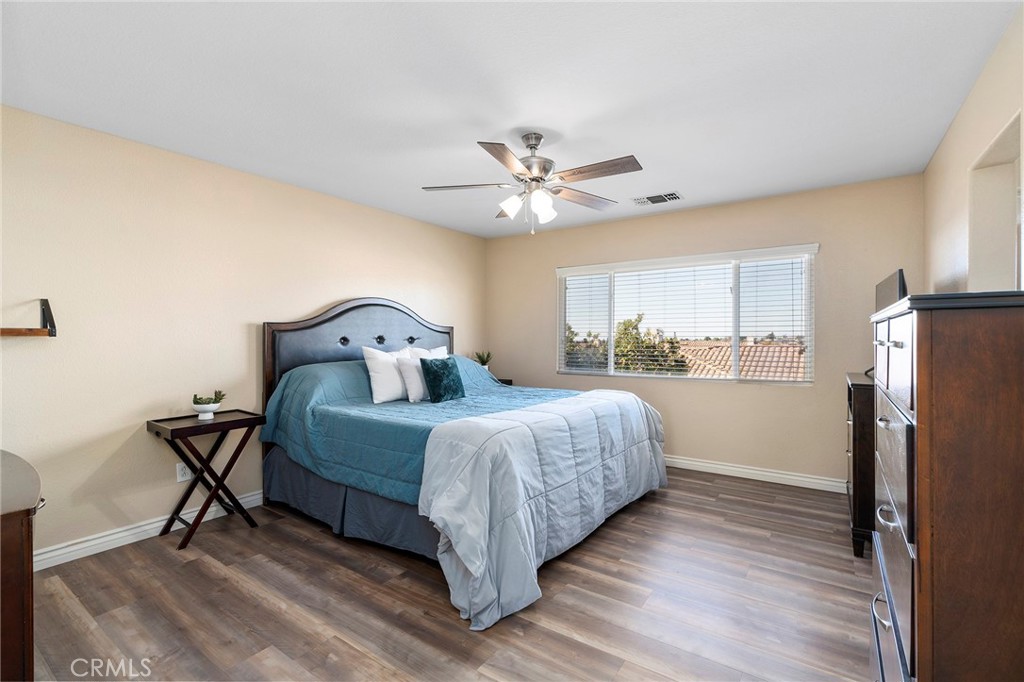 1739 Long Ridge Street