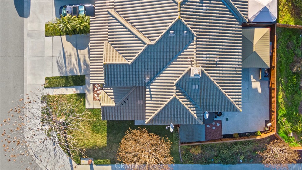 1739 Long Ridge Street