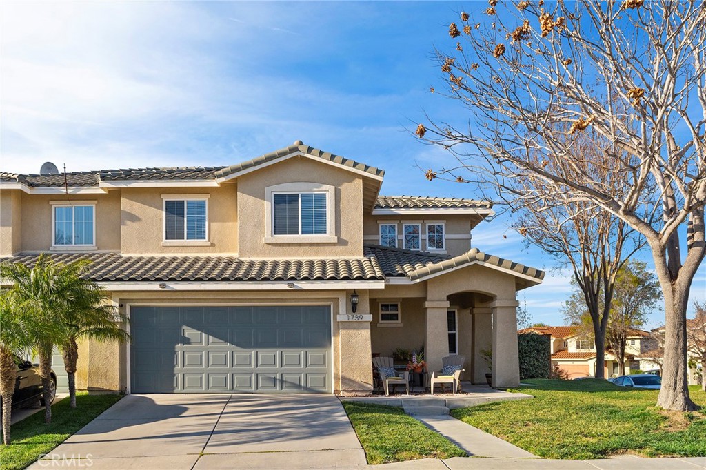 1739 Long Ridge Street