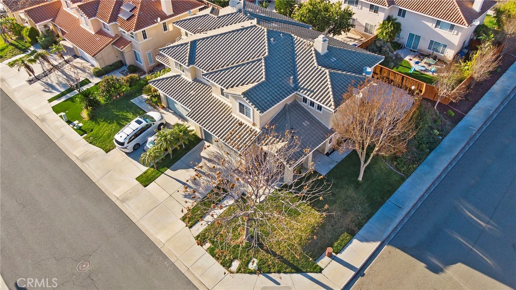 1739 Long Ridge Street