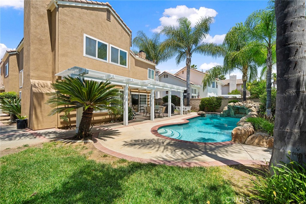 40348 Corte Martinez