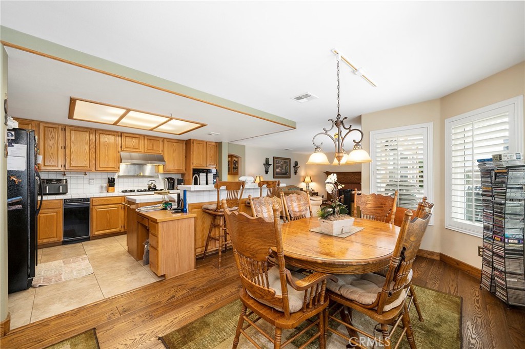 40348 Corte Martinez