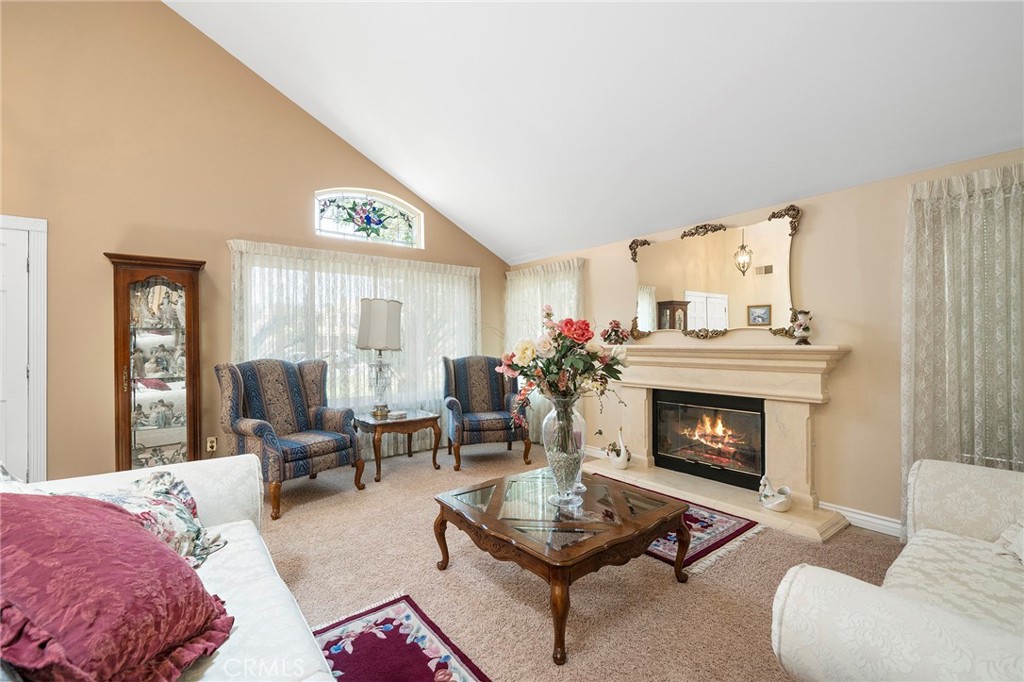 40348 Corte Martinez