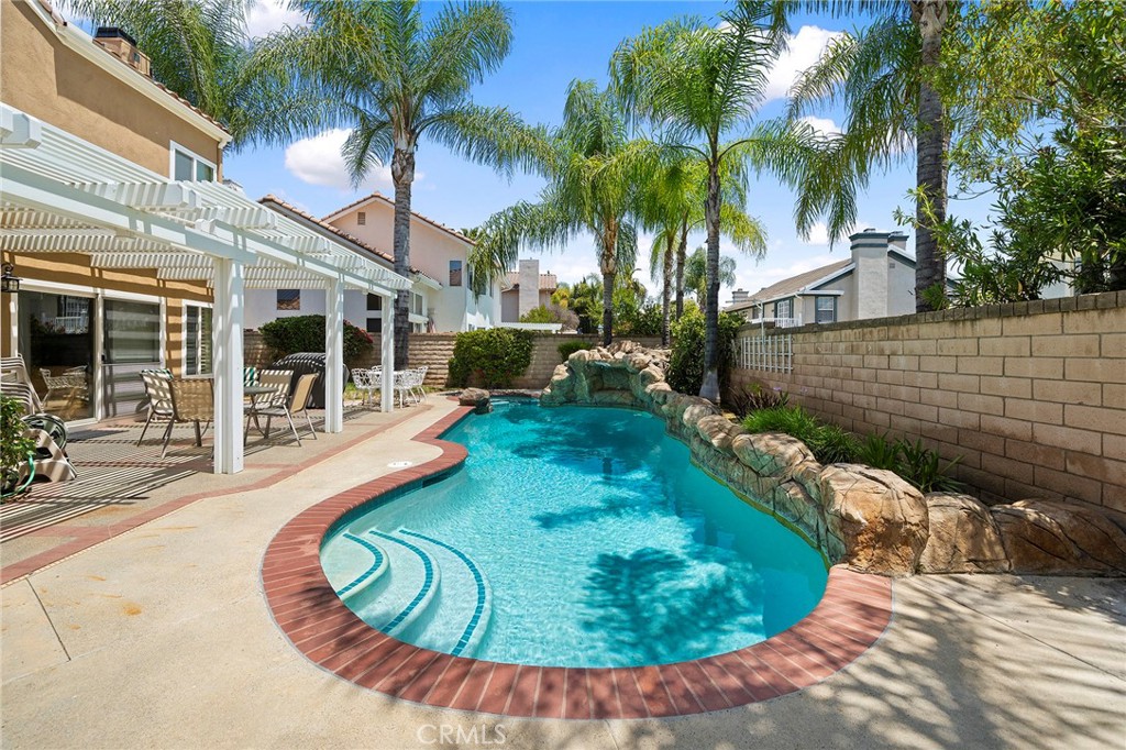 40348 Corte Martinez