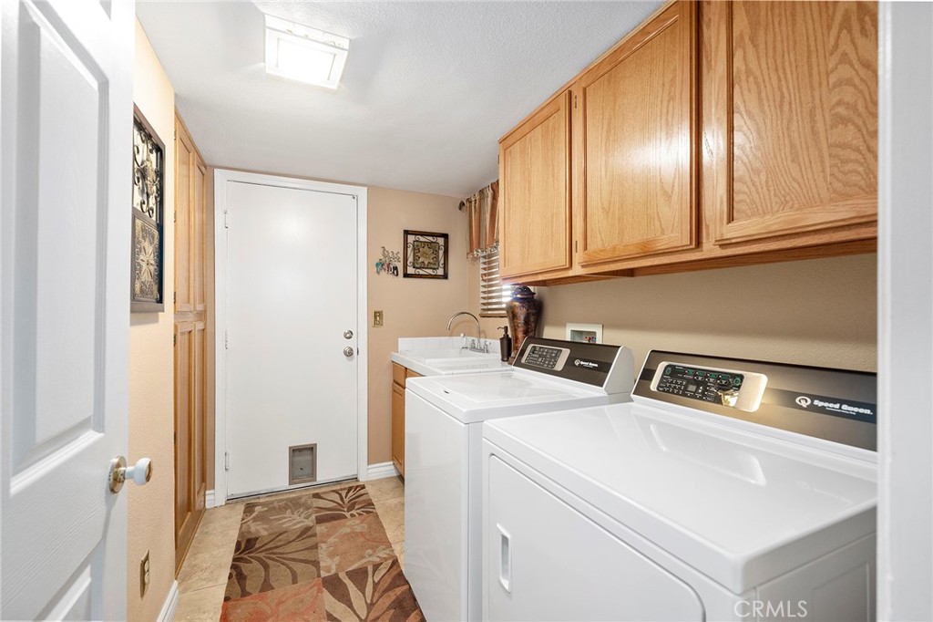 40348 Corte Martinez