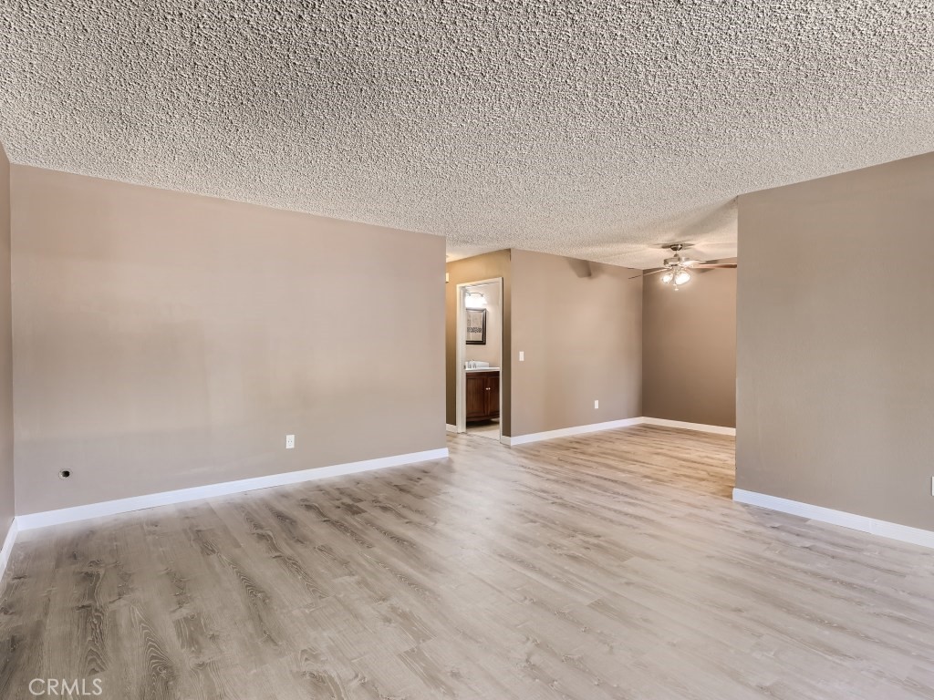 403 Emerald Avenue 6