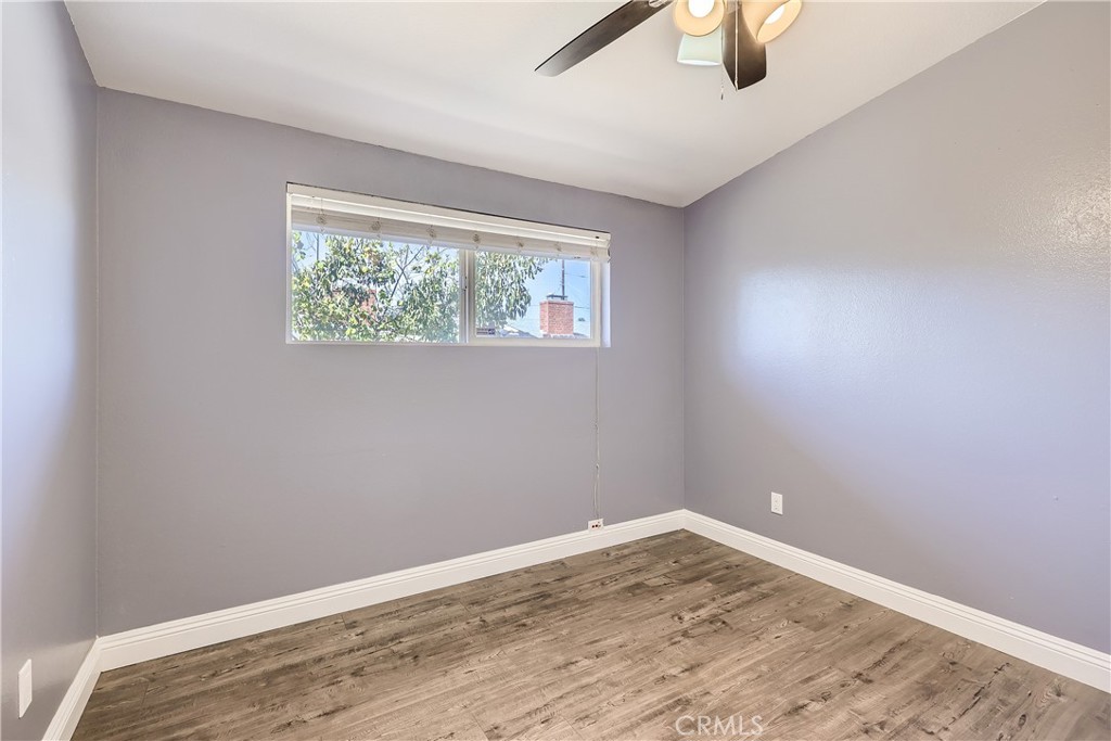 6272 Amber Lake Avenue