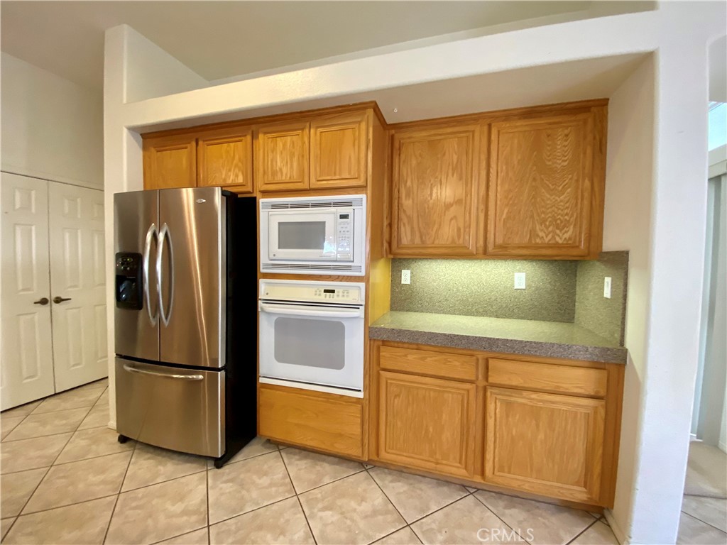 1906 Seven Hills Drive