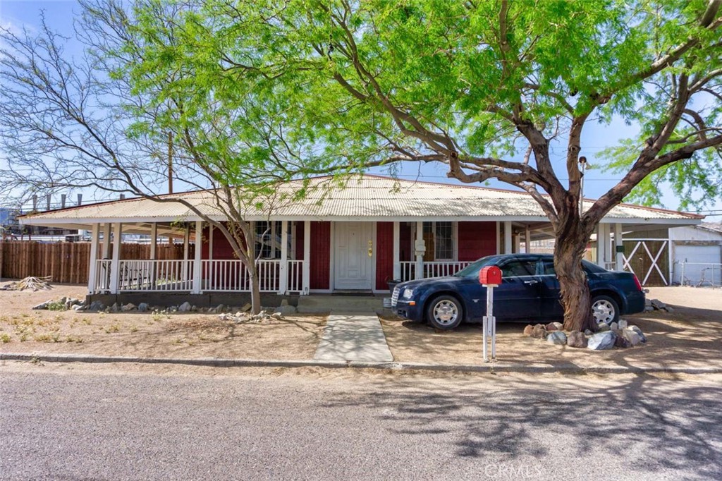 83040 Magnolia Avenue