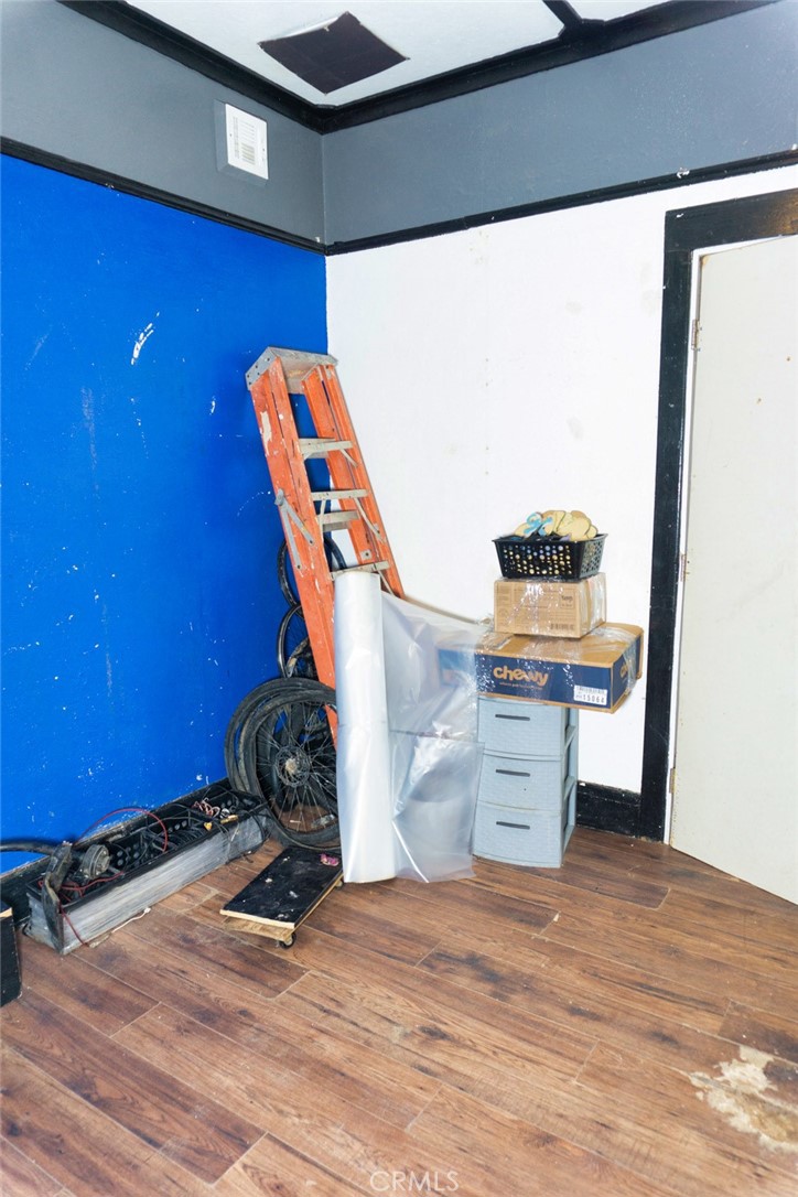 83040 Magnolia Avenue