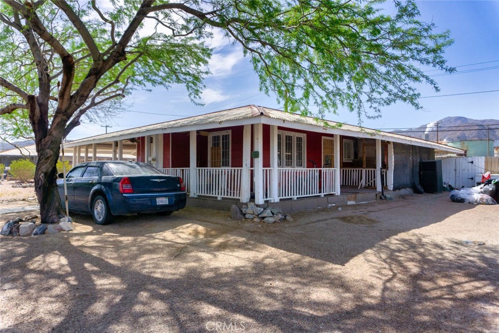 83040 Magnolia Avenue