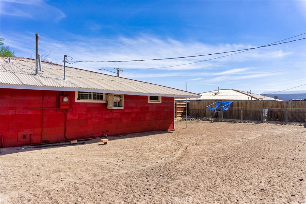 83040 Magnolia Avenue