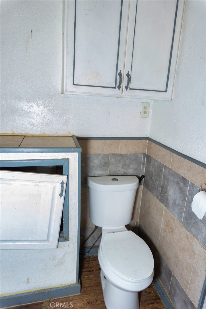 83040 Magnolia Avenue