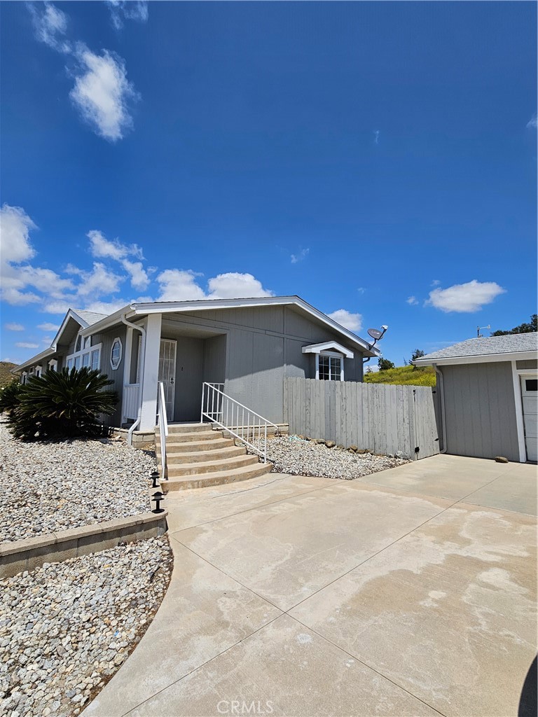 33510 Hayfield Circle