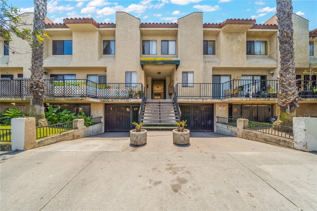 1444 W 227th Street 9