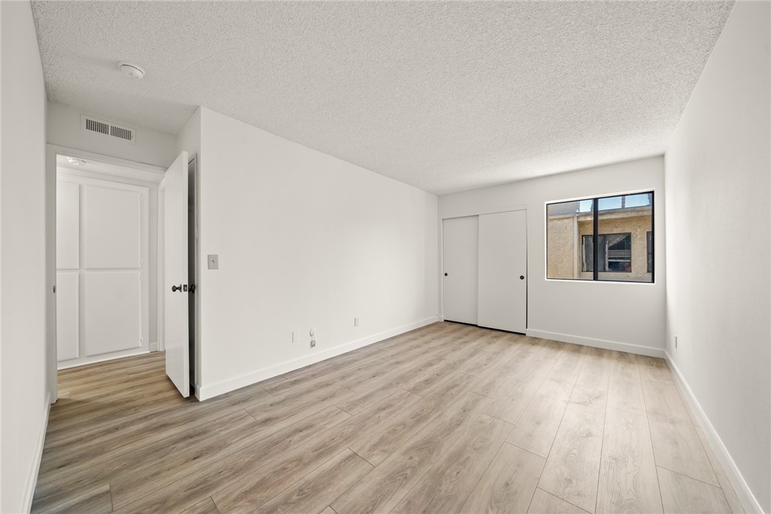 1444 W 227th Street 9