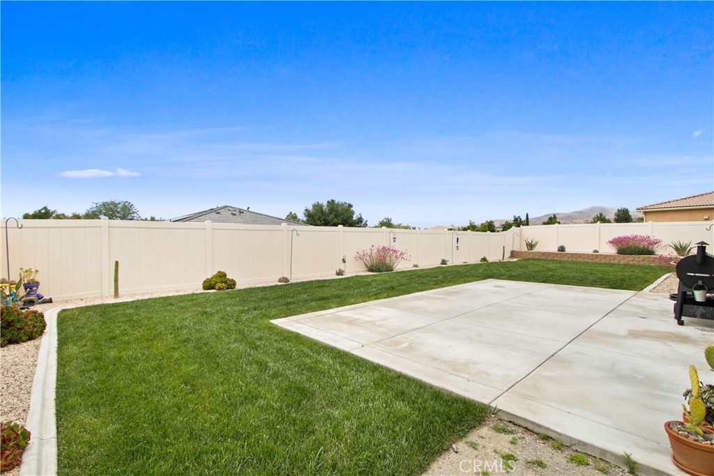 34563 Meadowside Lane