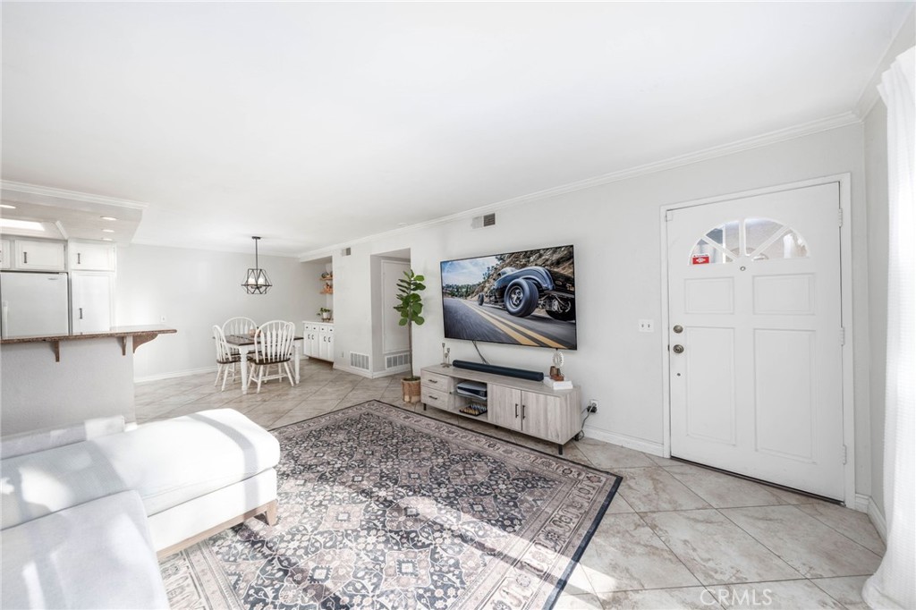 10490 E Briar Oaks Drive B